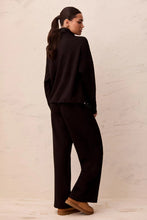 Load image into Gallery viewer, Techno Lux 1/4 Zip Pullover - Black