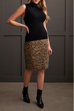 Load image into Gallery viewer, Sweater Tank - Black