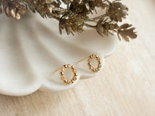 Load image into Gallery viewer, Halo Earring