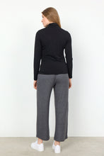 Load image into Gallery viewer, Marica Turtleneck - Black