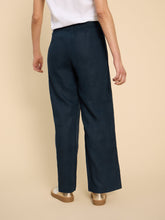 Load image into Gallery viewer, Belle Linen Blend Wide Trouser - Navy