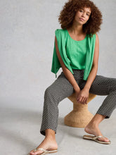 Load image into Gallery viewer, Rowena Linen Trouser - Black Print