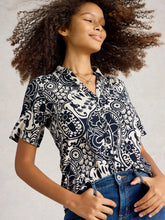 Load image into Gallery viewer, Annie Short Sleeve Jersey Shirt - Navy Print