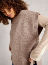 Load image into Gallery viewer, Diamond Stitch Poncho