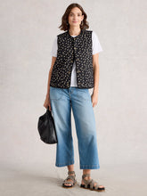 Load image into Gallery viewer, Emma Reversible Gilet