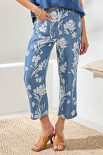 Load image into Gallery viewer, Flowy Crop Pant - Seaside Blue