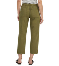 Load image into Gallery viewer, Chino Tailored Crop Pant - Moss