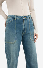 Load image into Gallery viewer, High Waist Cargo Jean
