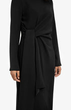 Load image into Gallery viewer, Long Sleeve Dress with knot detail - Black