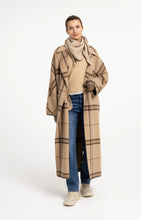 Load image into Gallery viewer, Fine Knit Top with ruffle trim