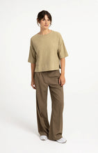 Load image into Gallery viewer, Fine knit oversize shirt with half sleeve - Olive Melange