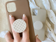 Load image into Gallery viewer, Lux Phone Grip - 2 Patterns