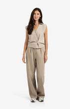 Load image into Gallery viewer, Knit Sweater Vest With Asymmetric Buttons