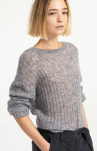 Load image into Gallery viewer, Wool/Cashmere Blend Oversized Cable Sweater - Grey