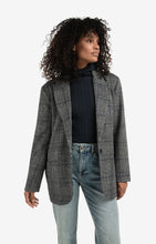 Load image into Gallery viewer, Oversized checked wool blend blazer