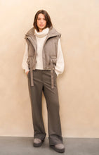 Load image into Gallery viewer, Trouser with turned up cuffs - Dark Taupe