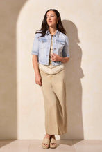 Load image into Gallery viewer, Comfort Stretch Elbow-Sleeve Denim Jacket - Light Surf