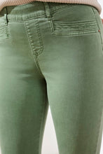 Load image into Gallery viewer, Comfort Stretch Pull On Slim Fit Capri - Moss