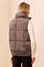 Load image into Gallery viewer, Quilted Puffer Vest - Tornado