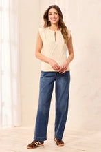 Load image into Gallery viewer, Soft Crew Neck Sleeveless Sweater - Cream