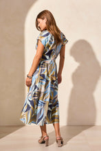 Load image into Gallery viewer, Tiered Printed V Neck Dress