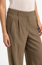 Load image into Gallery viewer, Woven wide leg trousers with pleat detail - Teak Brown