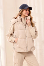 Load image into Gallery viewer, Quilted Puffer Vest - Sand Dune
