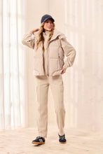 Load image into Gallery viewer, Quilted Puffer Vest - Sand Dune

