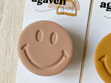 Load image into Gallery viewer, Happy Face Phone Grip - 3 Colors

