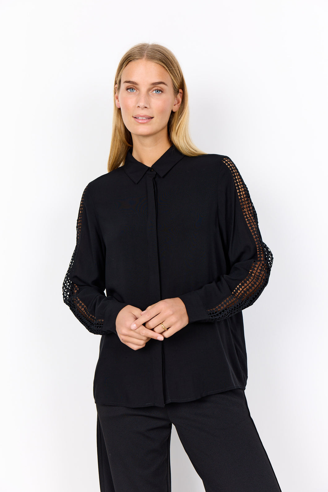 Radia Blouse - Black