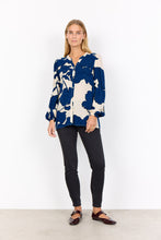 Load image into Gallery viewer, Vigdis Blouse - Blue
