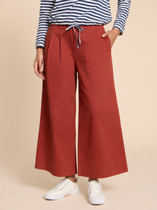 Samira Wide Leg Crop Trouser - Dark Red