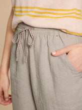 Load image into Gallery viewer, Elle Linen Blend Trouser - Light Natural

