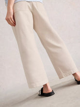 Load image into Gallery viewer, Tia Wide Leg Crop Jean - Natural
