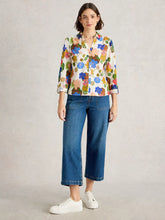 Load image into Gallery viewer, Annie Jersey Shirt - Ivory Print
