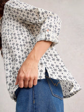 Load image into Gallery viewer, Sophie Organic Cotton Shirt - White Print
