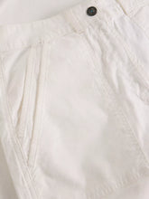 Load image into Gallery viewer, Twister Chino Trouser - White
