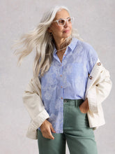 Load image into Gallery viewer, Sophie Jacquard Detail Cotton Shirt - Blue
