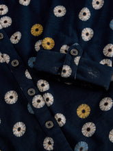 Load image into Gallery viewer, Annie Cotton Jersey Shirt - Navy Print
