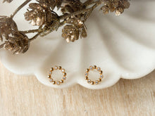 Load image into Gallery viewer, Halo Earring
