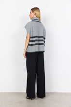 Load image into Gallery viewer, Vif Cowl Neck Pullover
