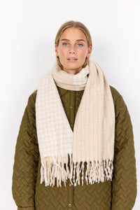 Vilhema Scarf