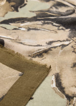 Load image into Gallery viewer, Vamellon Scarf
