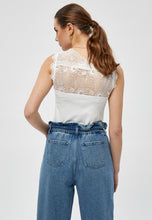 Load image into Gallery viewer, Vanessa Lace Detail Top - White
