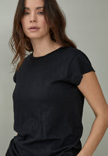 Load image into Gallery viewer, Leti T-Shirt - Black
