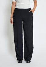 Load image into Gallery viewer, Livina Straight Leg Pant - Black
