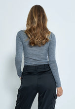 Load image into Gallery viewer, Cally 100% Wool Long Sleeve Top - Light Grey
