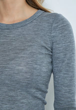 Load image into Gallery viewer, Cally 100% Wool Long Sleeve Top - Light Grey

