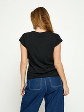 Load image into Gallery viewer, Leti T-Shirt - Black
