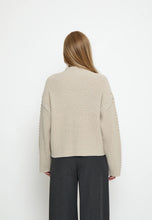 Load image into Gallery viewer, Sylvia Knit Pullover - Light Grey
